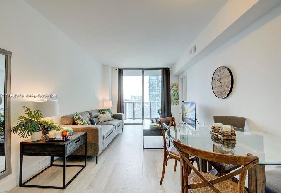 121 NE 34th Street