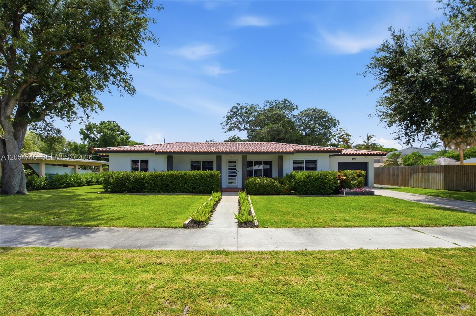 417 NE 11th Avenue