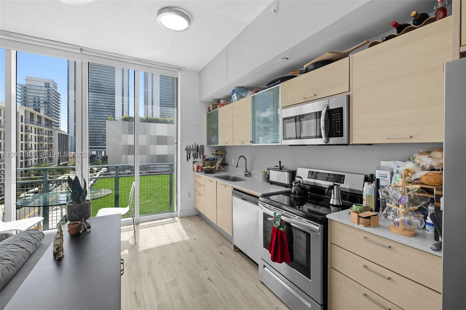 350 NE 24th Street