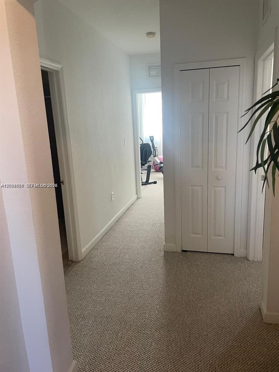 11425 NW 76th Terrace