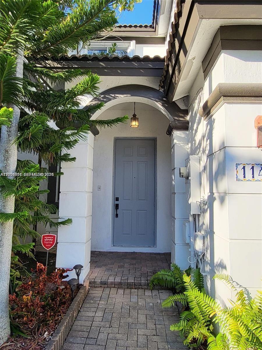 11425 NW 76th Terrace