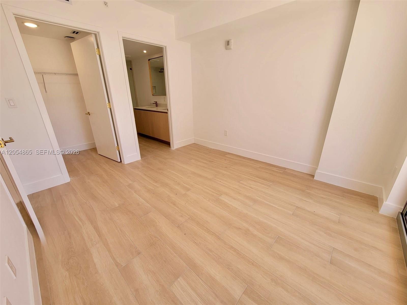 90 NE 32 Street