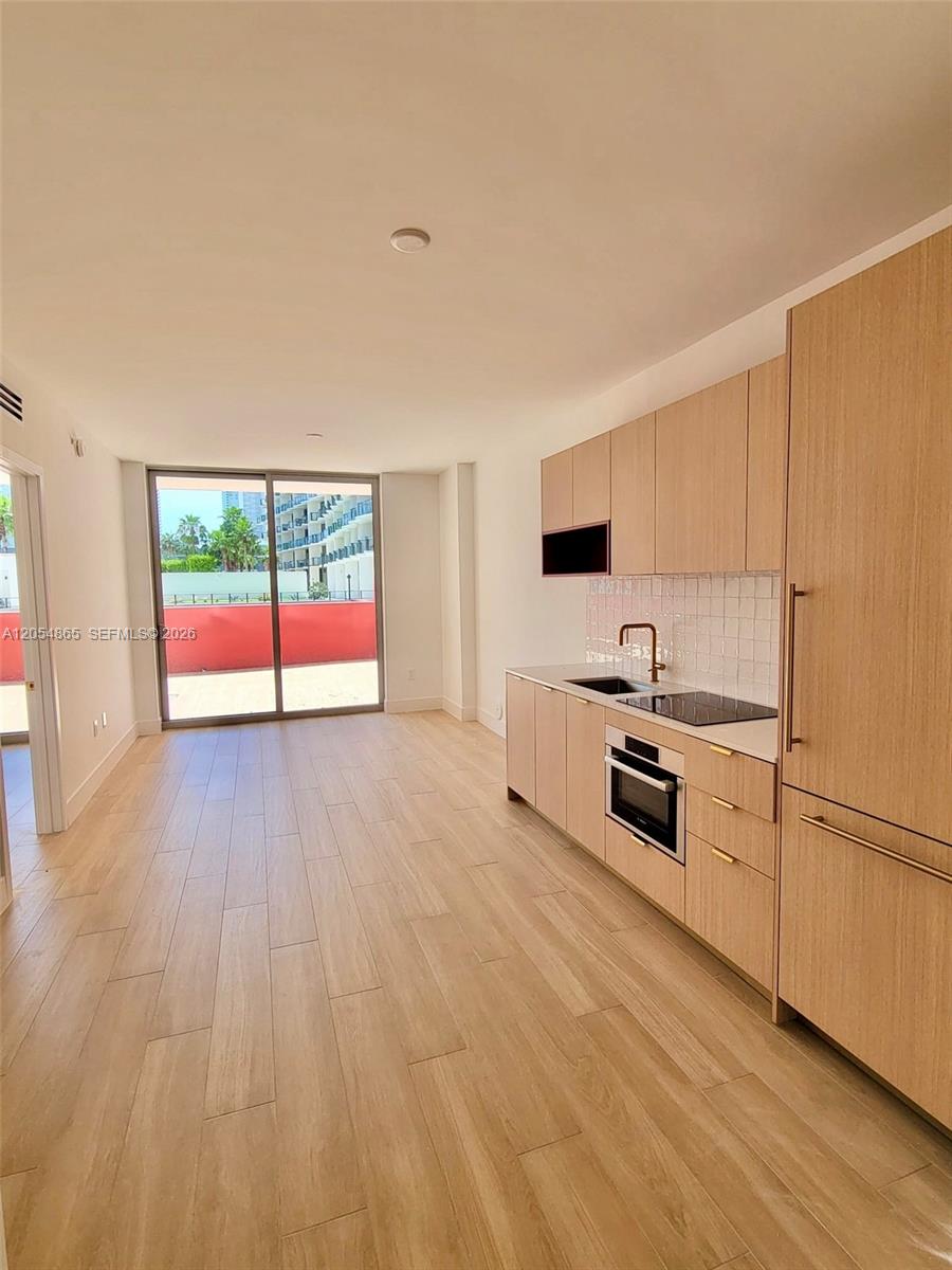 90 NE 32 Street
