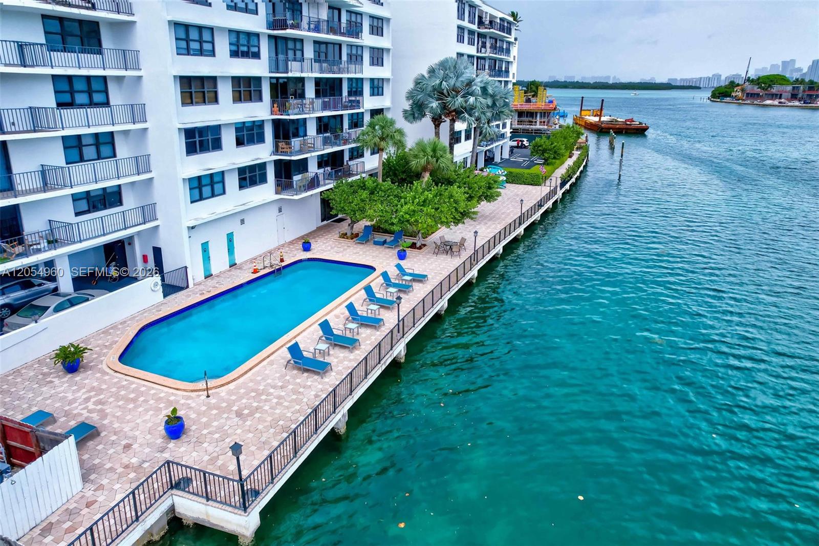 10101 E Bay Harbor Drive