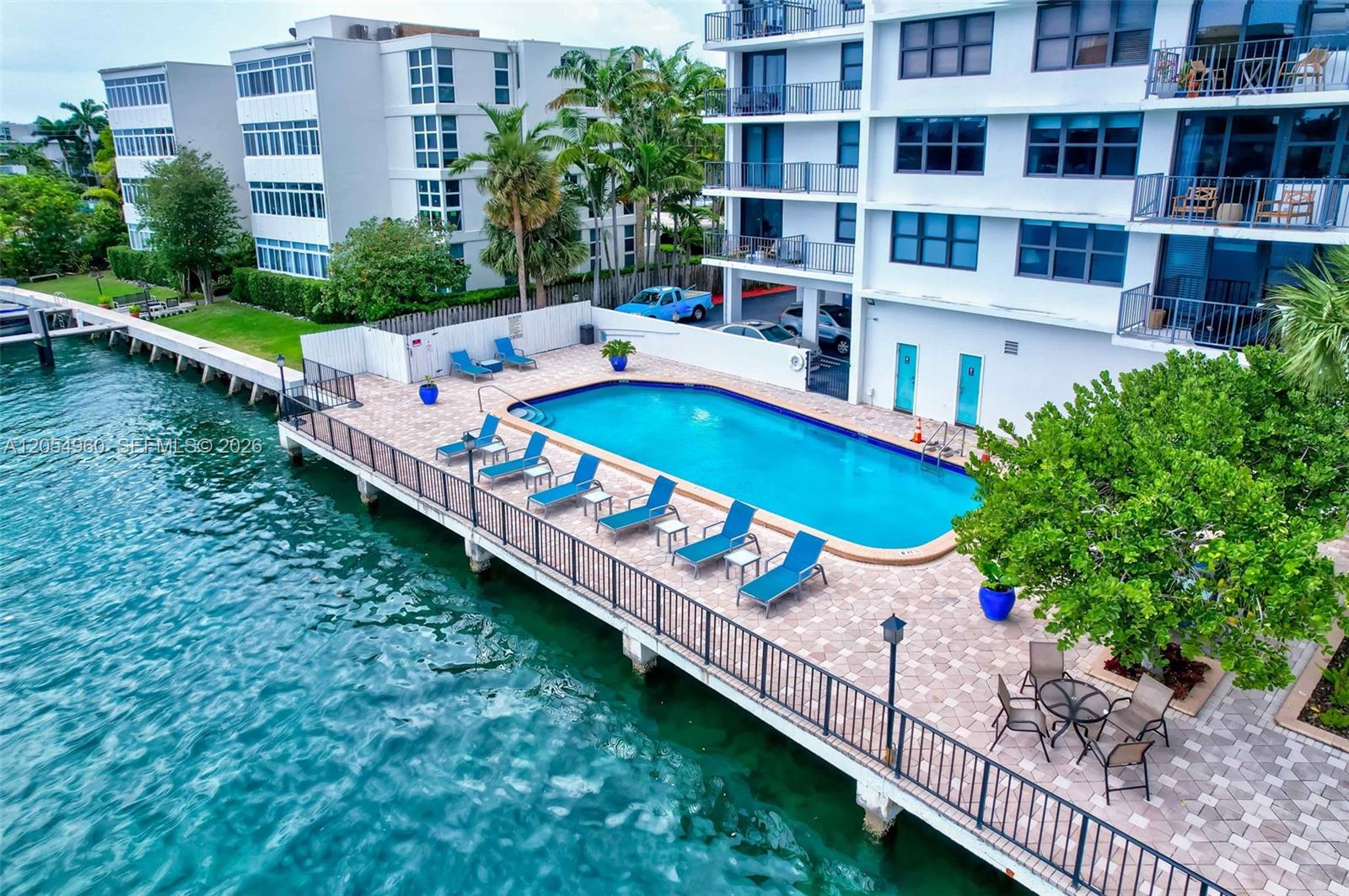 10101 E Bay Harbor Drive