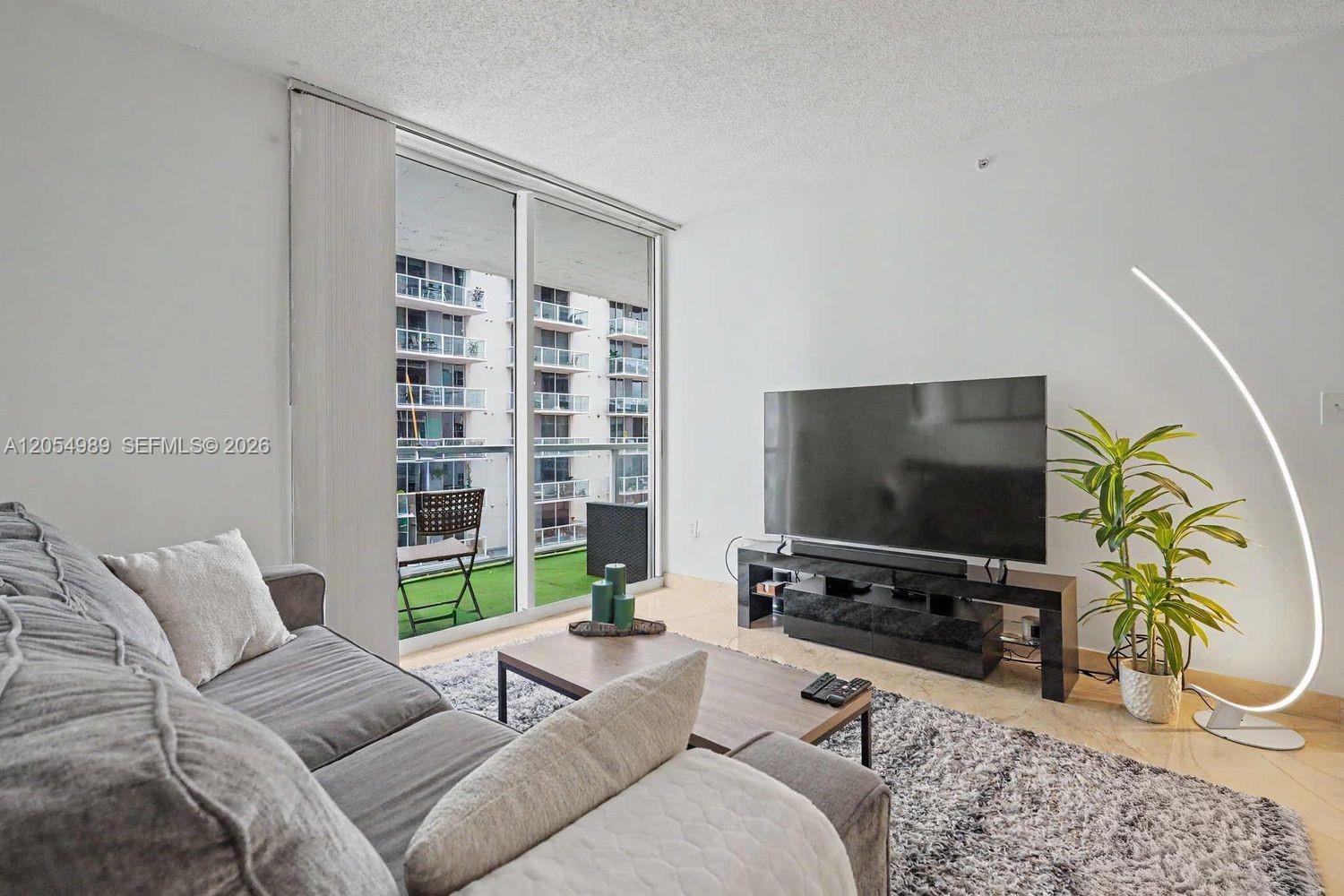 5085 NW 7th Street