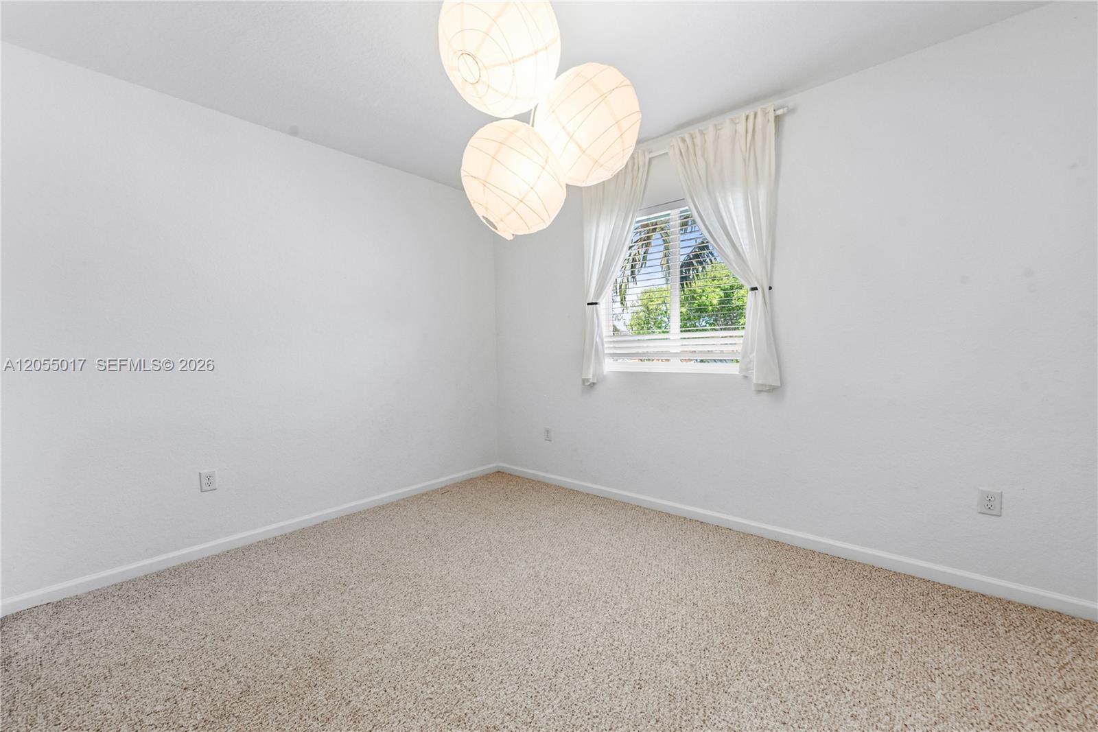 3424 NE 1st Street