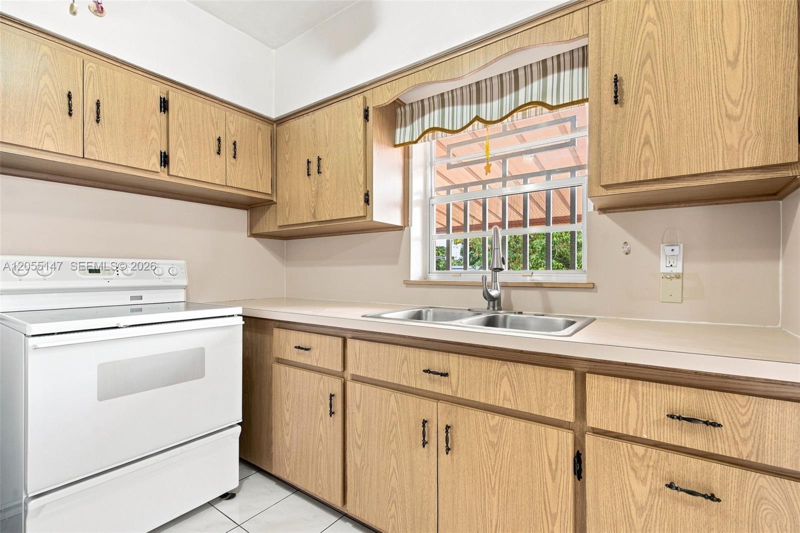 636 E 48th Street