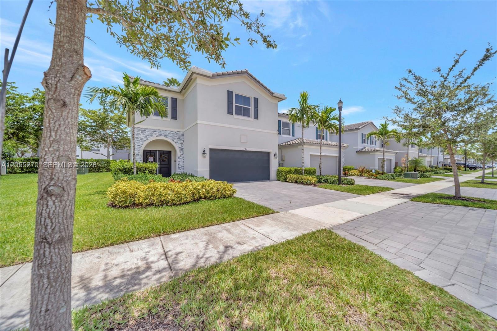 1361 SE 27th Terrace