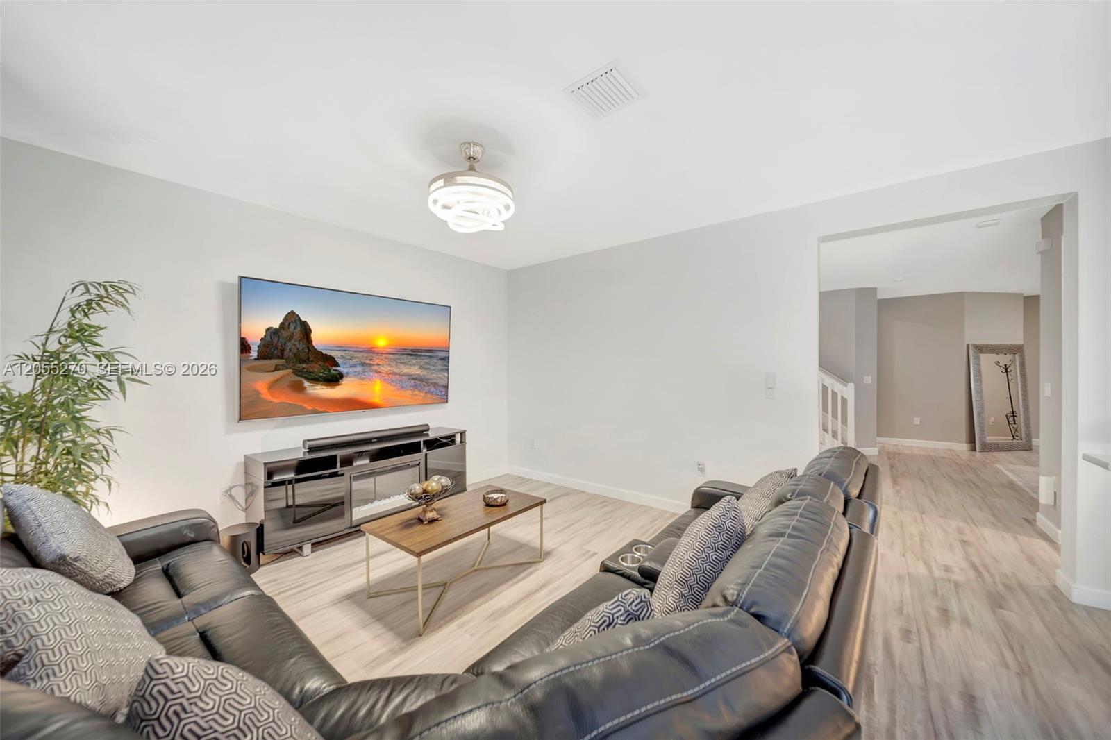 1361 SE 27th Terrace
