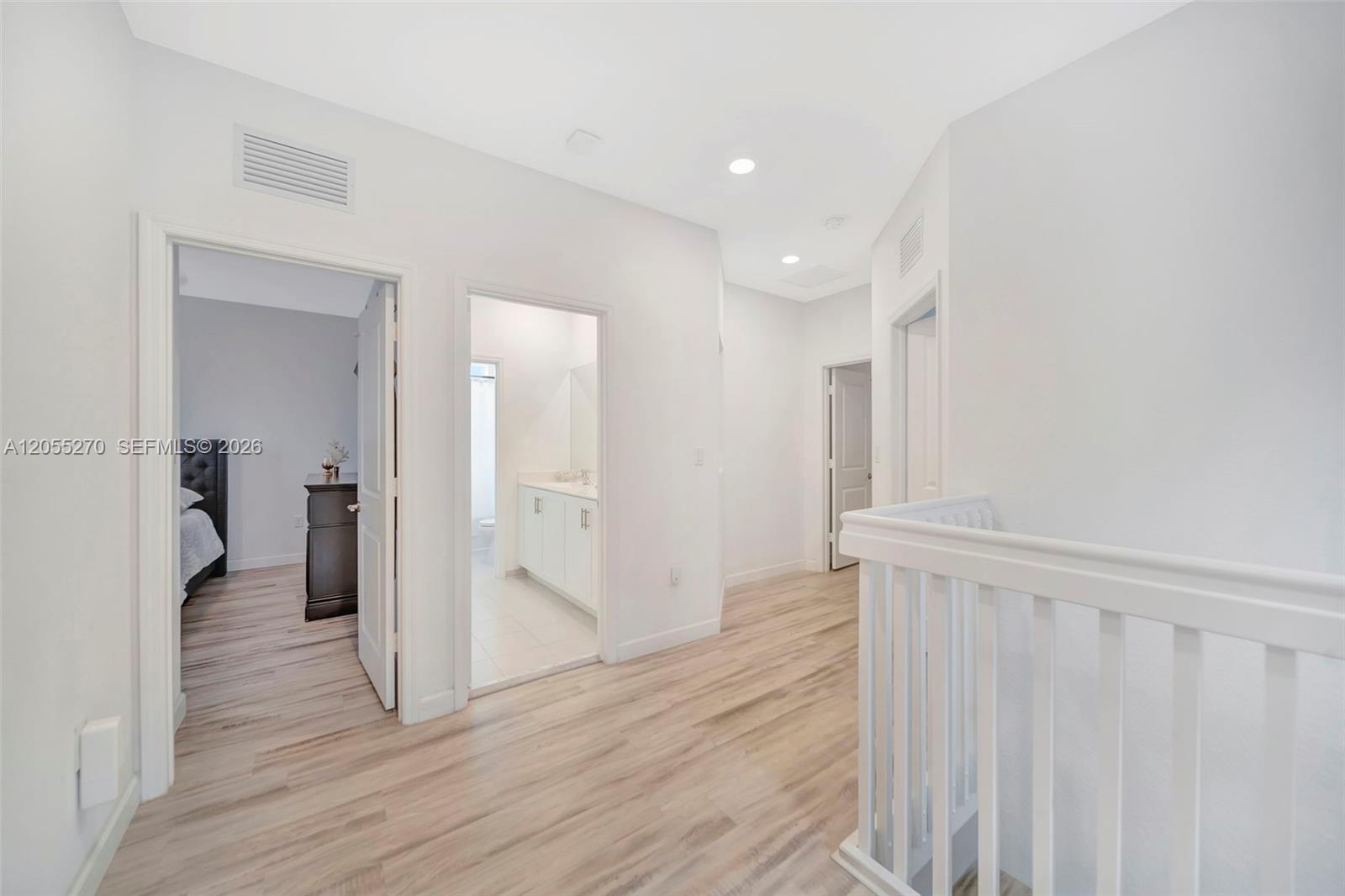 1361 SE 27th Terrace