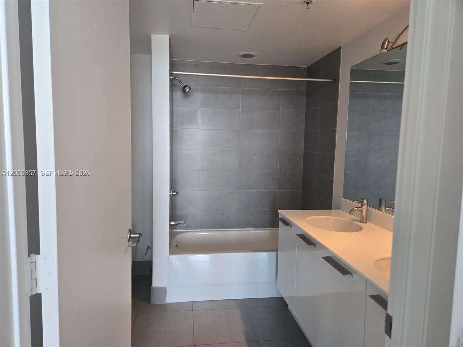 92 SW 3rd Street