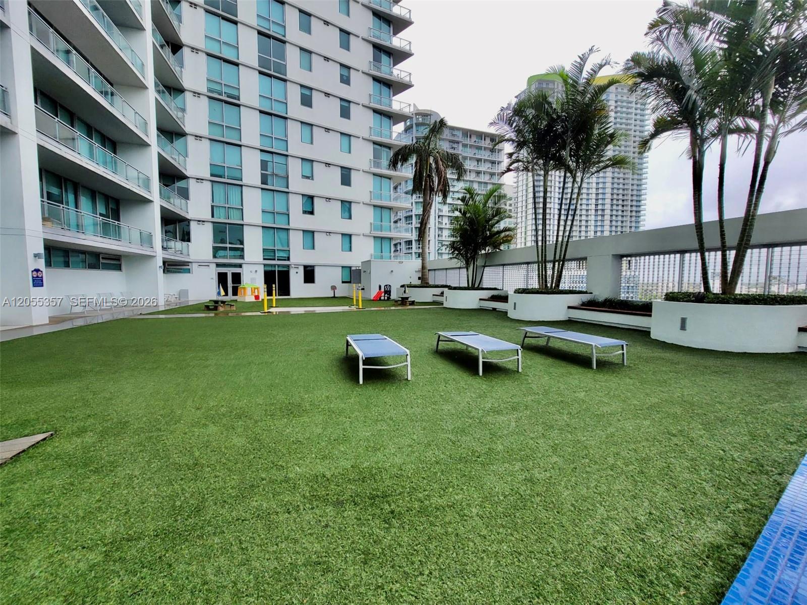 92 SW 3rd Street