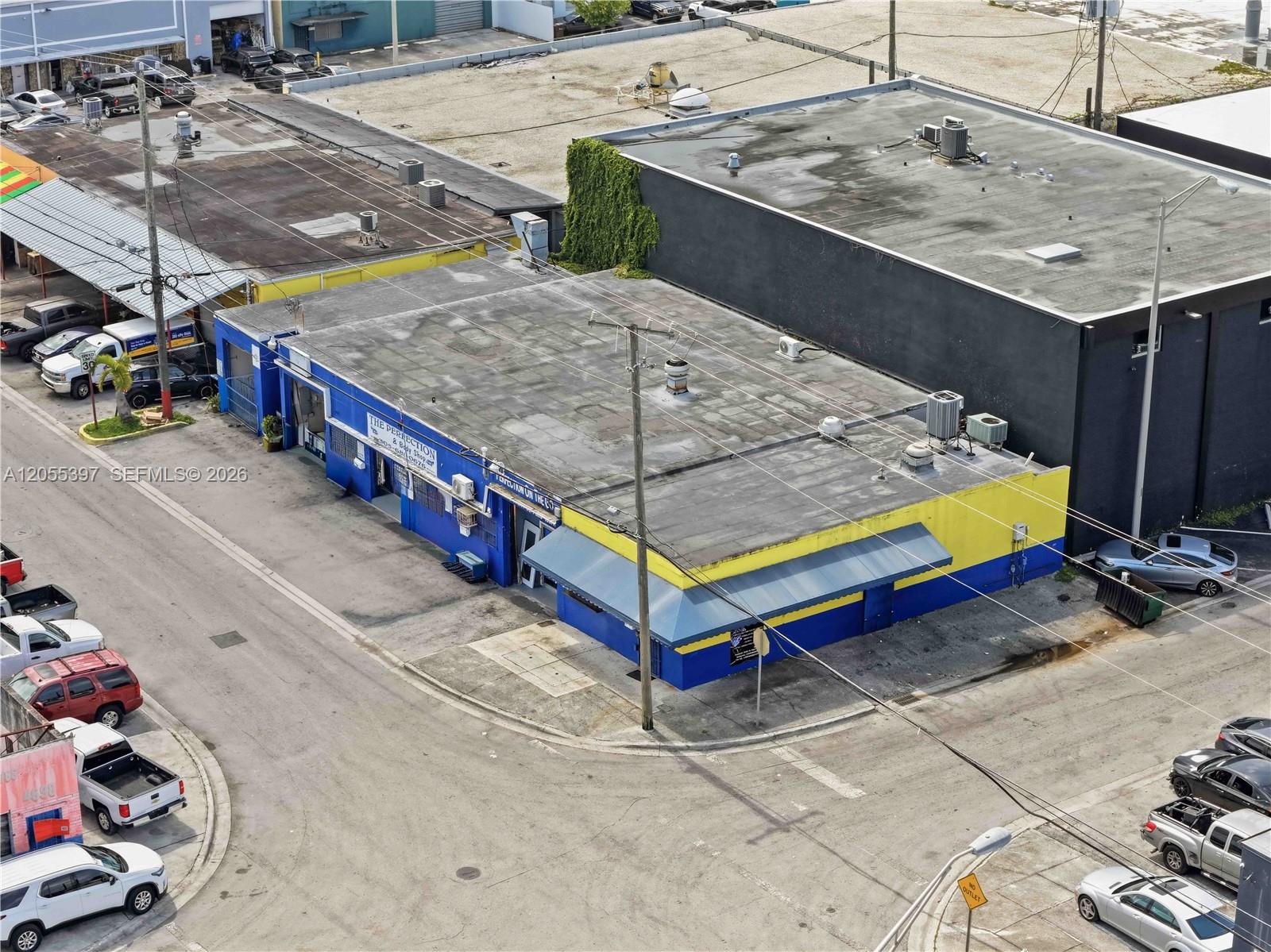 1081 E 47th Street