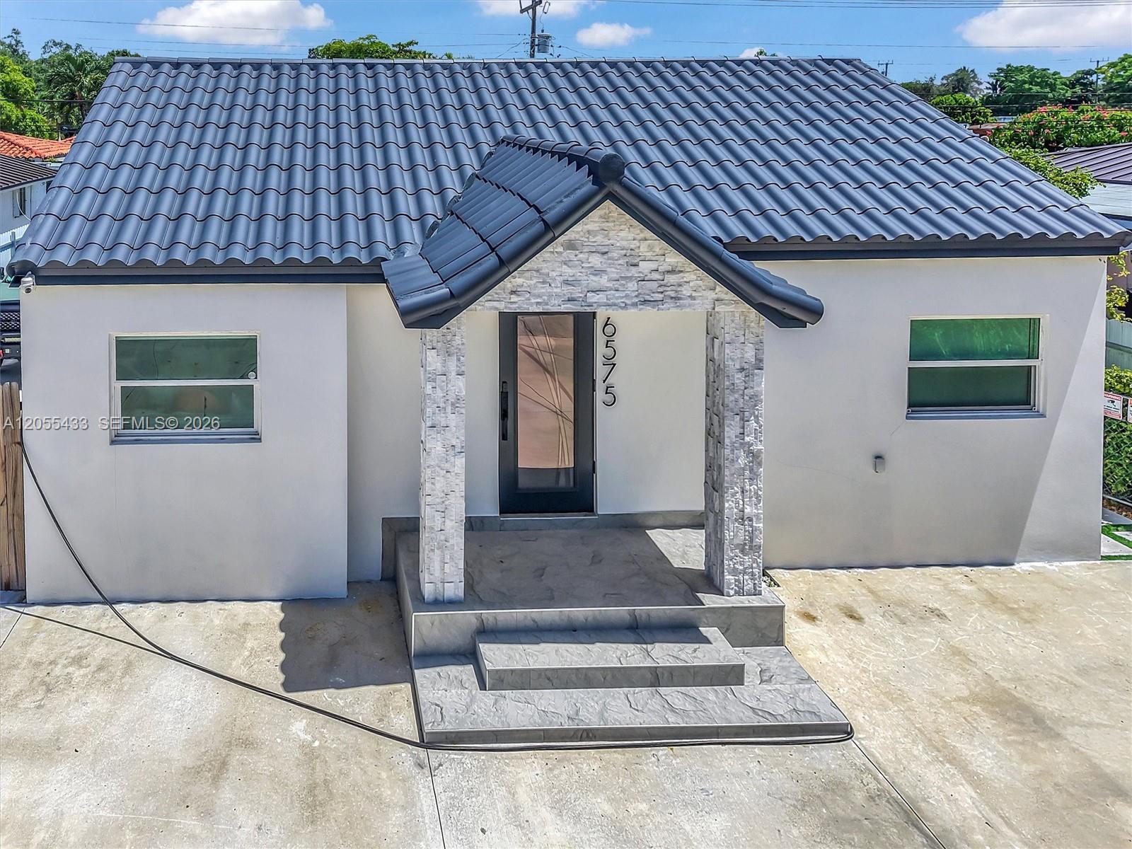 6575 SW 39th Terrace