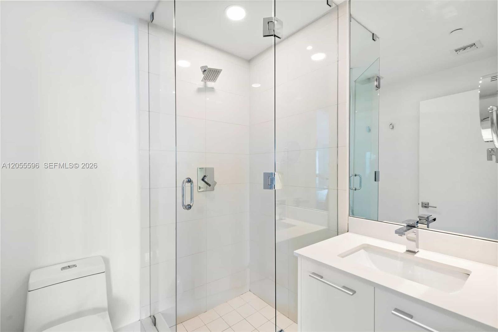 650 NE 32nd Street