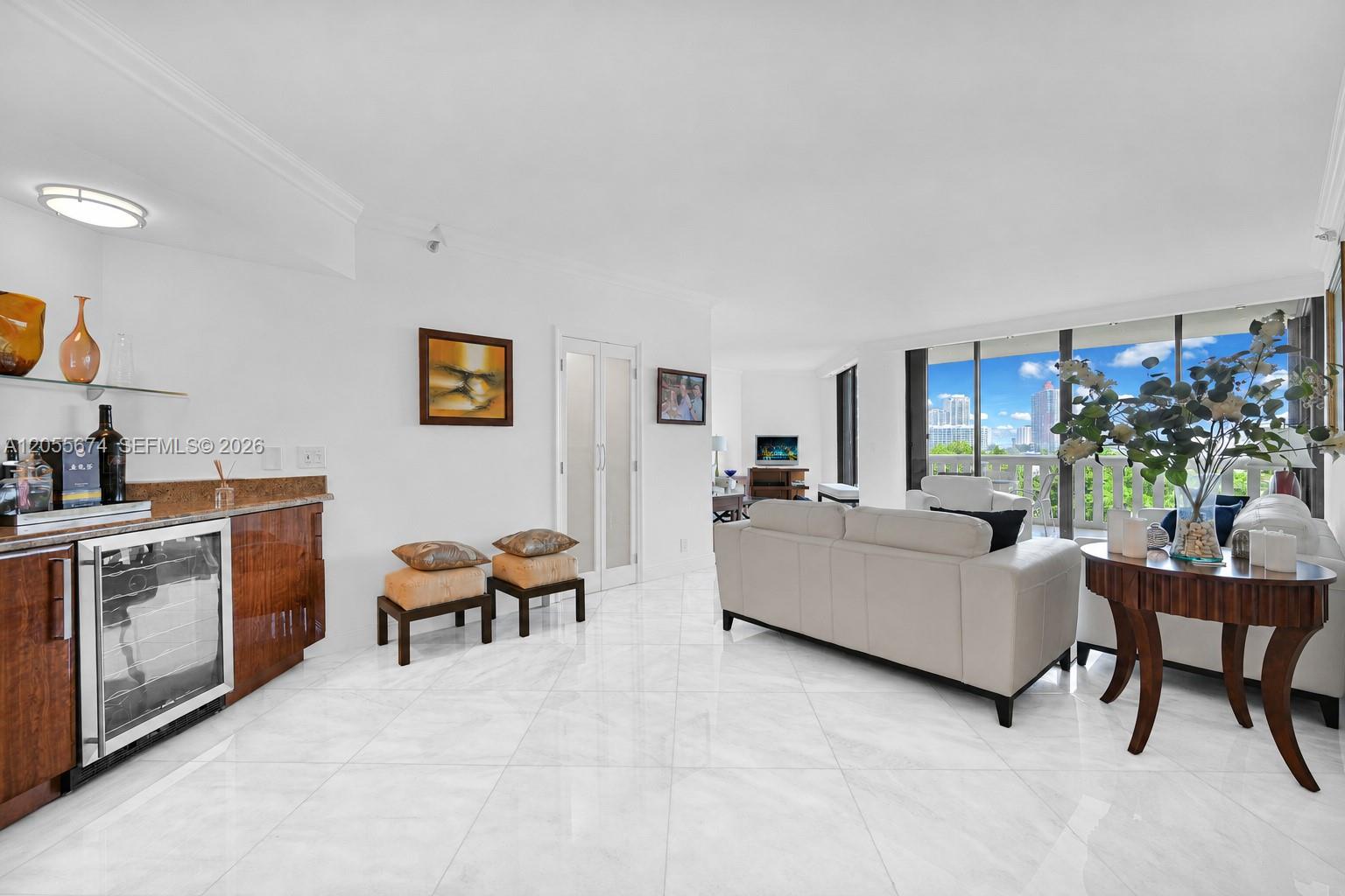 3000 Island Boulevard