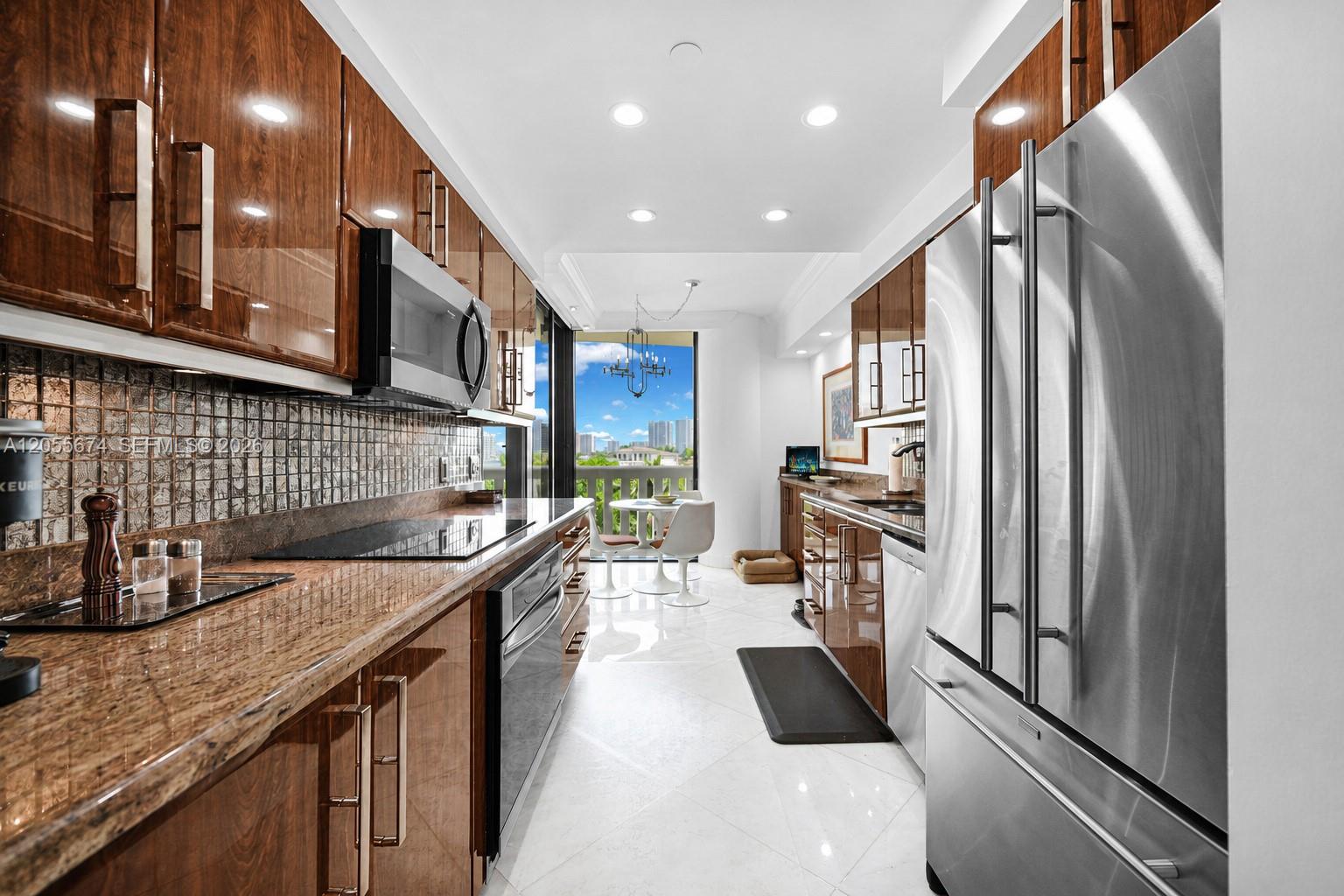 3000 Island Boulevard