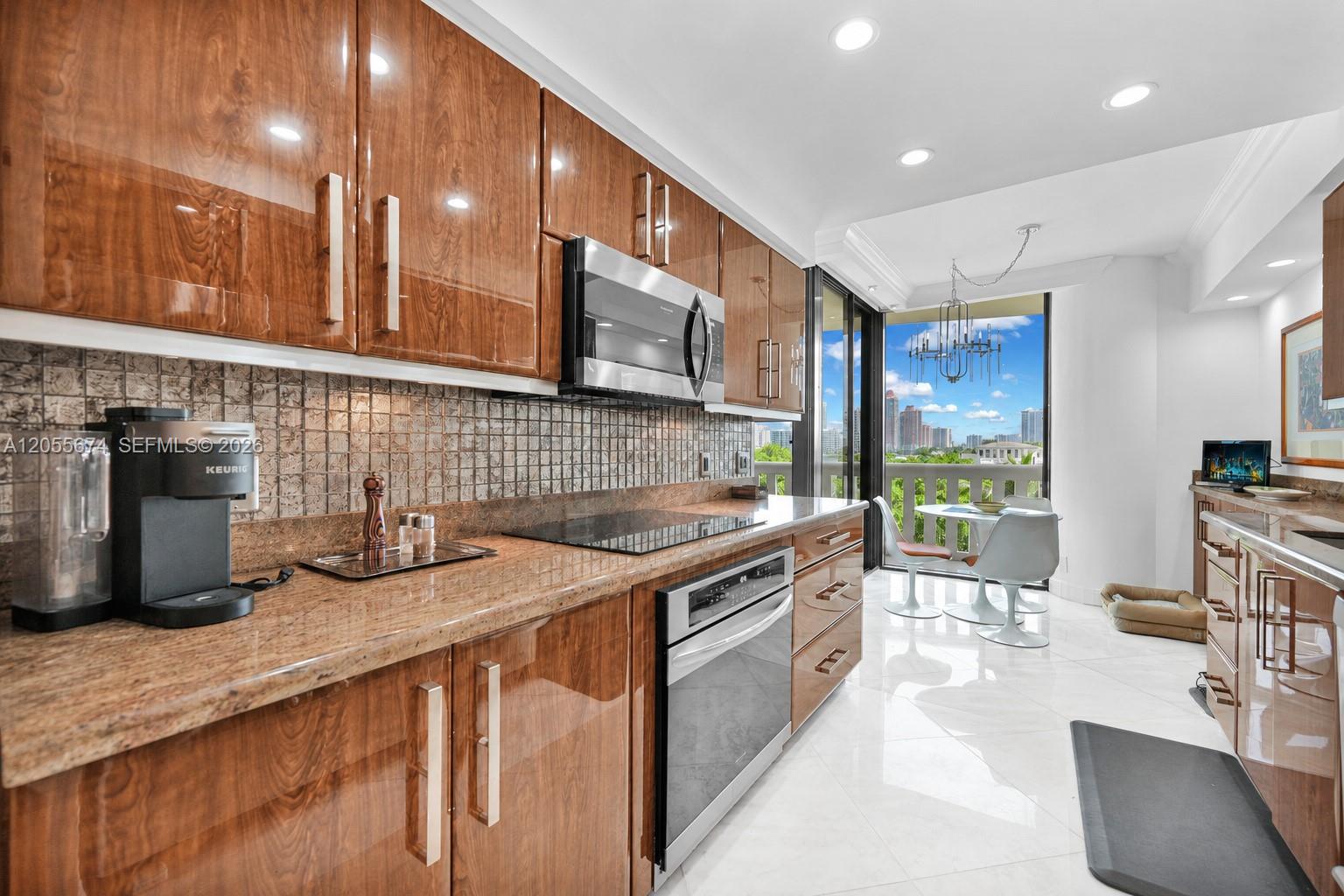 3000 Island Boulevard