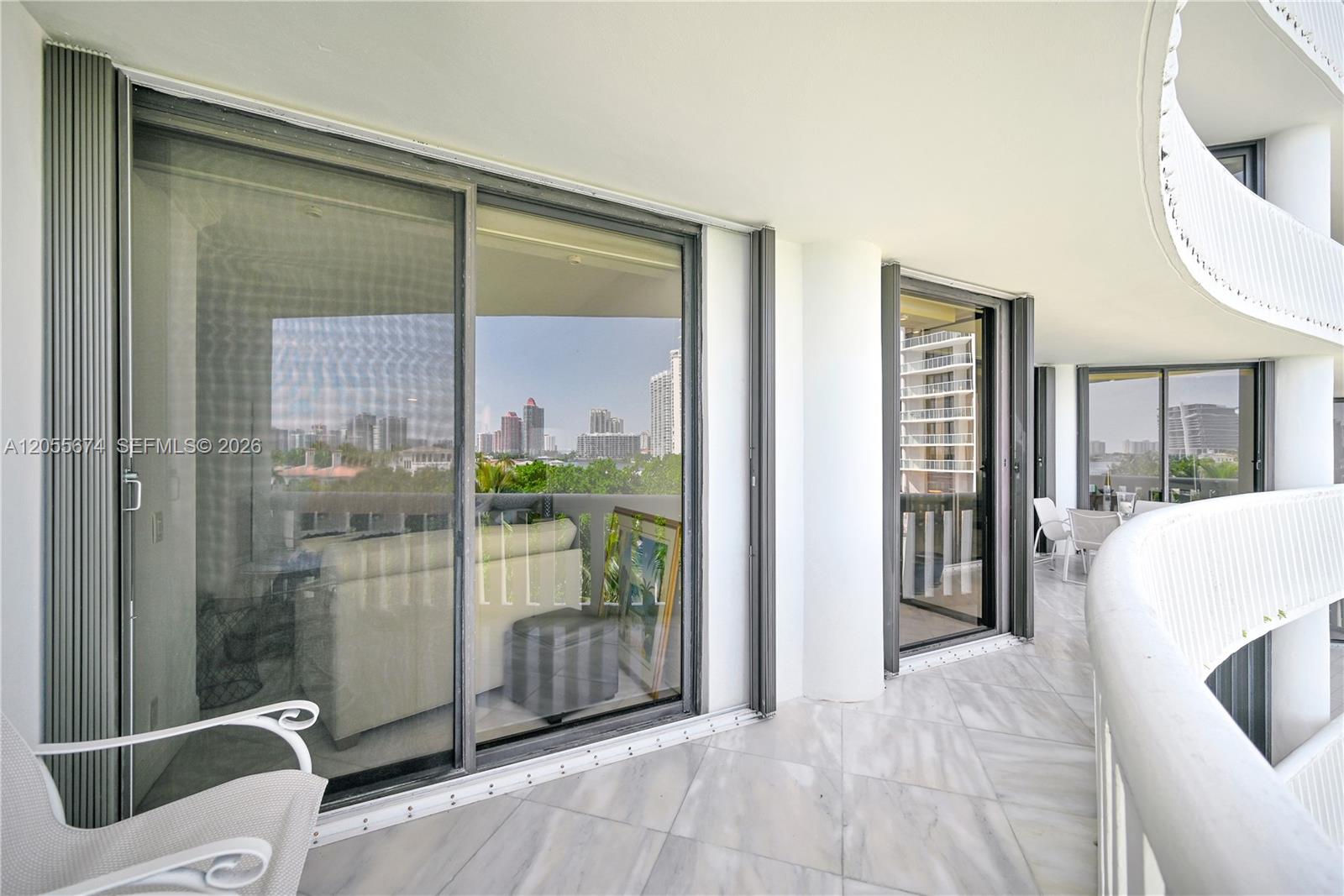 3000 Island Boulevard
