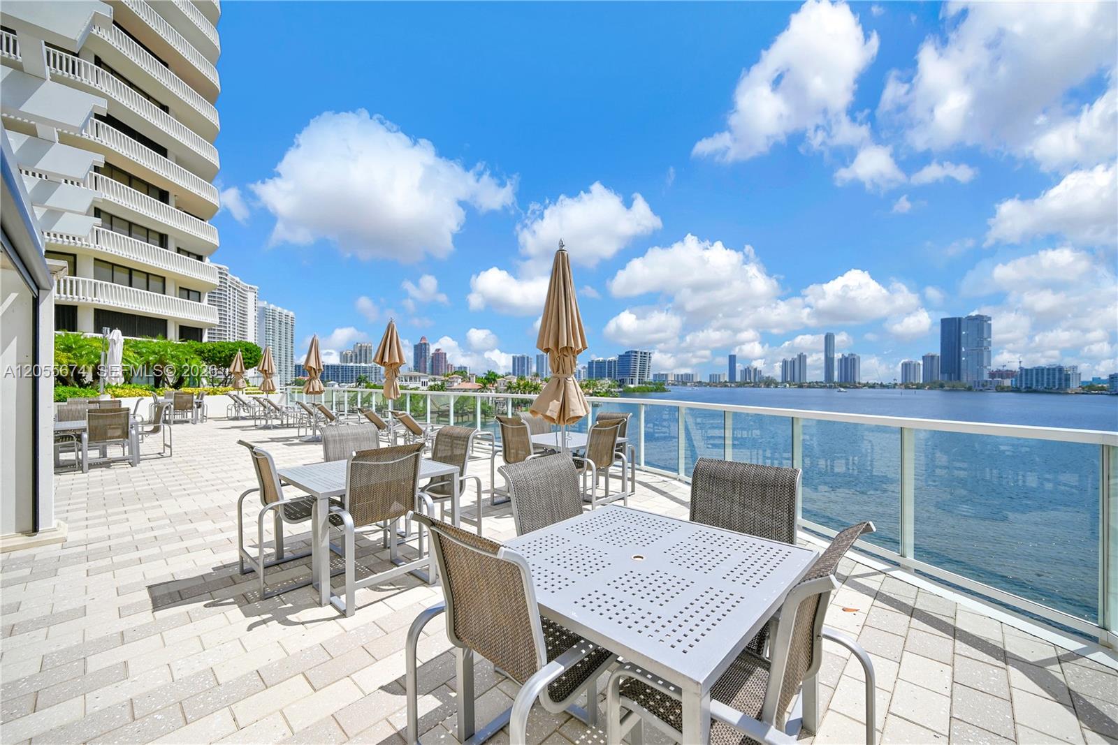 3000 Island Boulevard