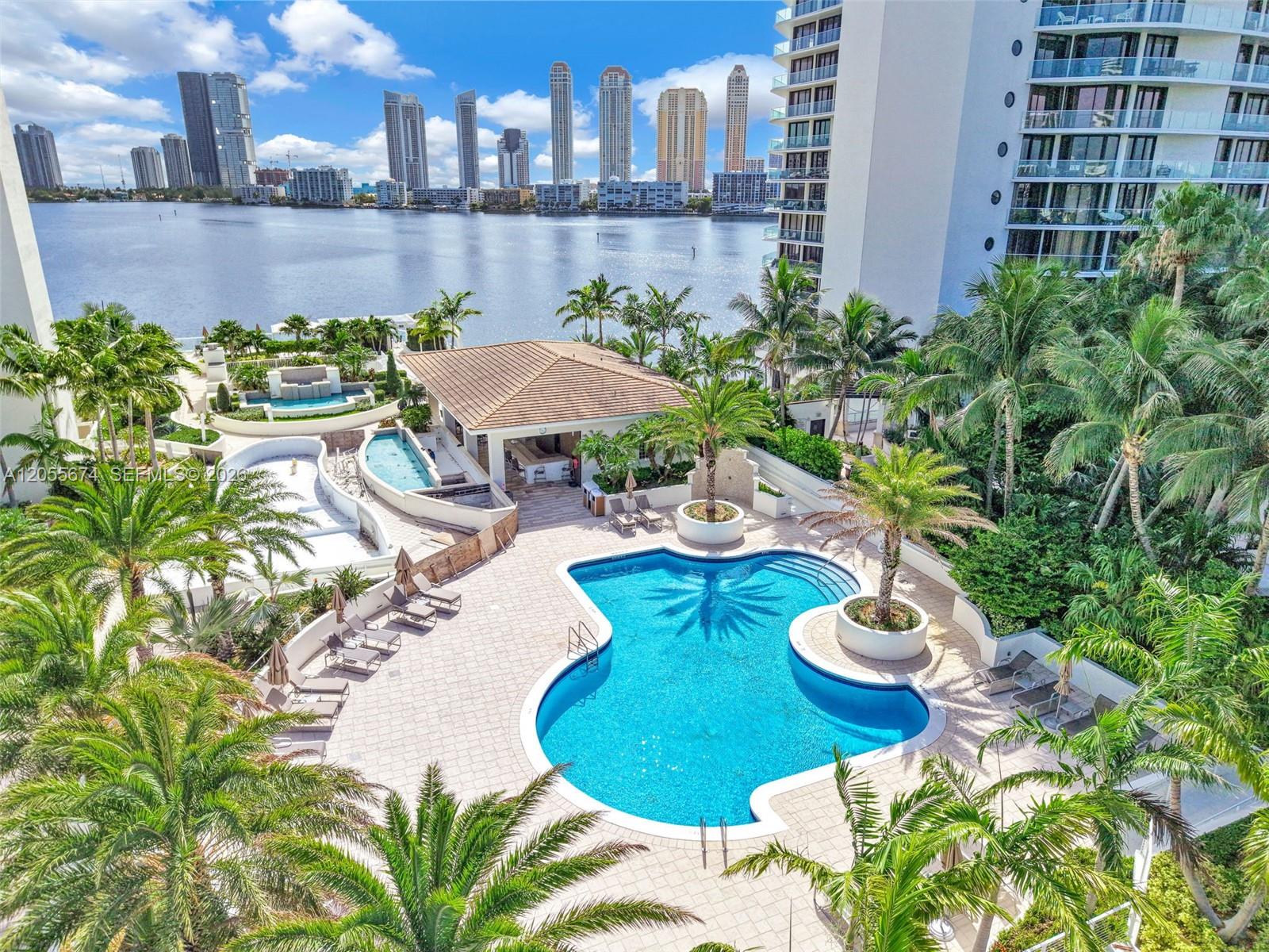 3000 Island Boulevard