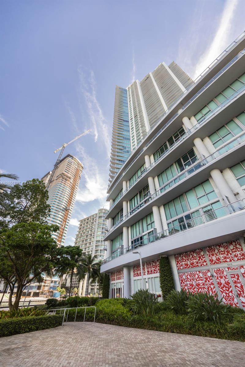 92 SW 3rd Street