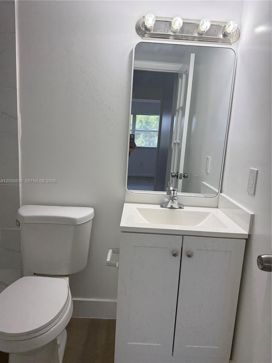 7195 NW 179th Street