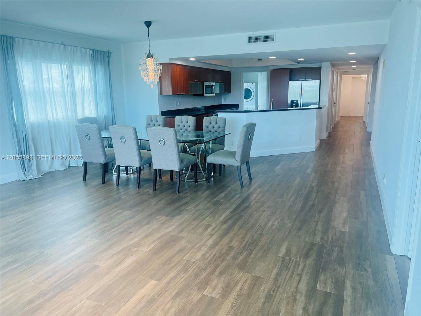 14951 Royal Oaks Lane