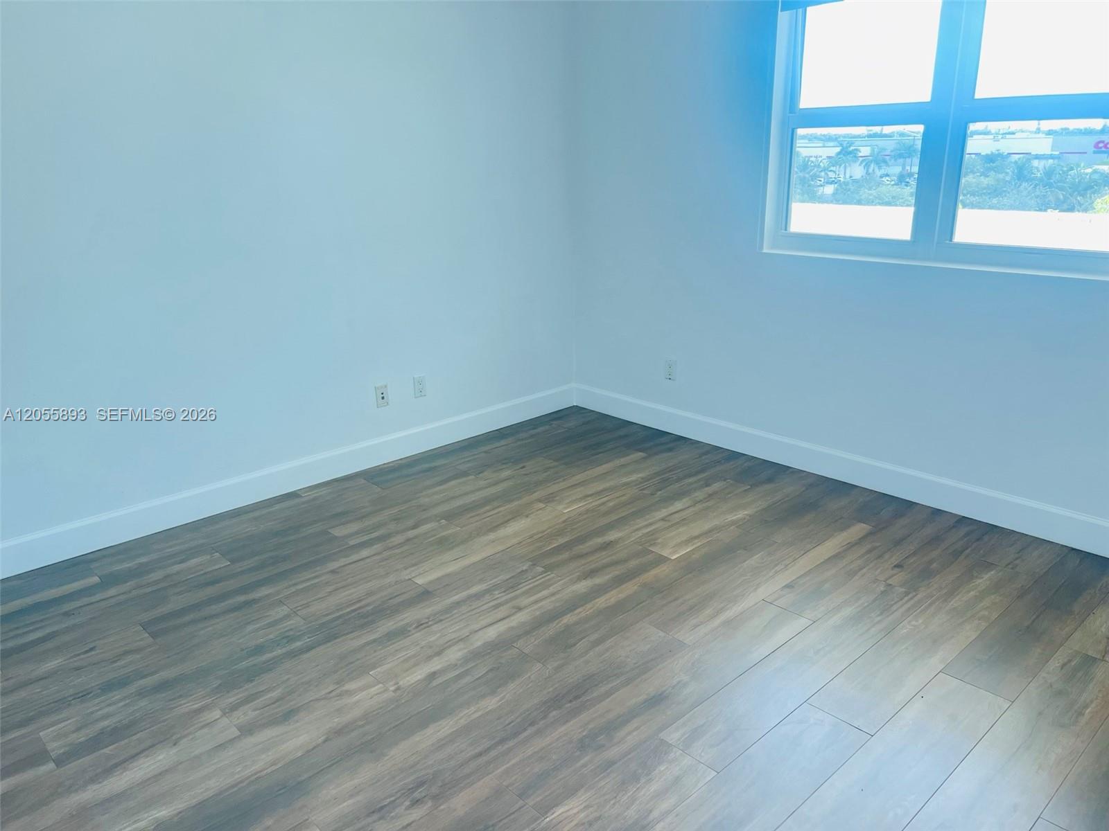 14951 Royal Oaks Lane