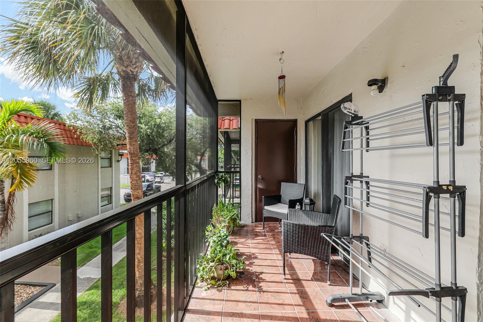 9732 Hammocks Boulevard