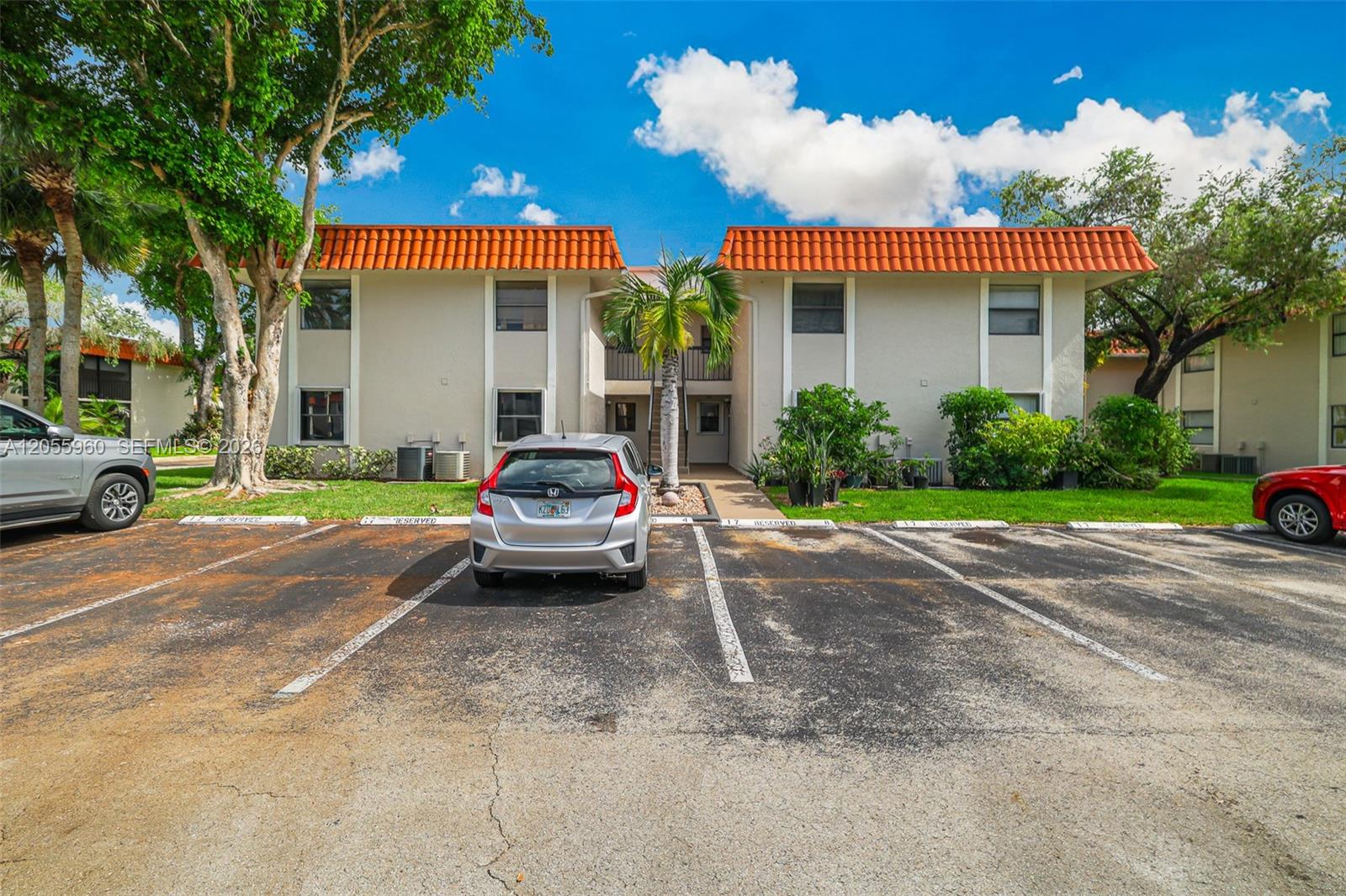 9732 Hammocks Boulevard