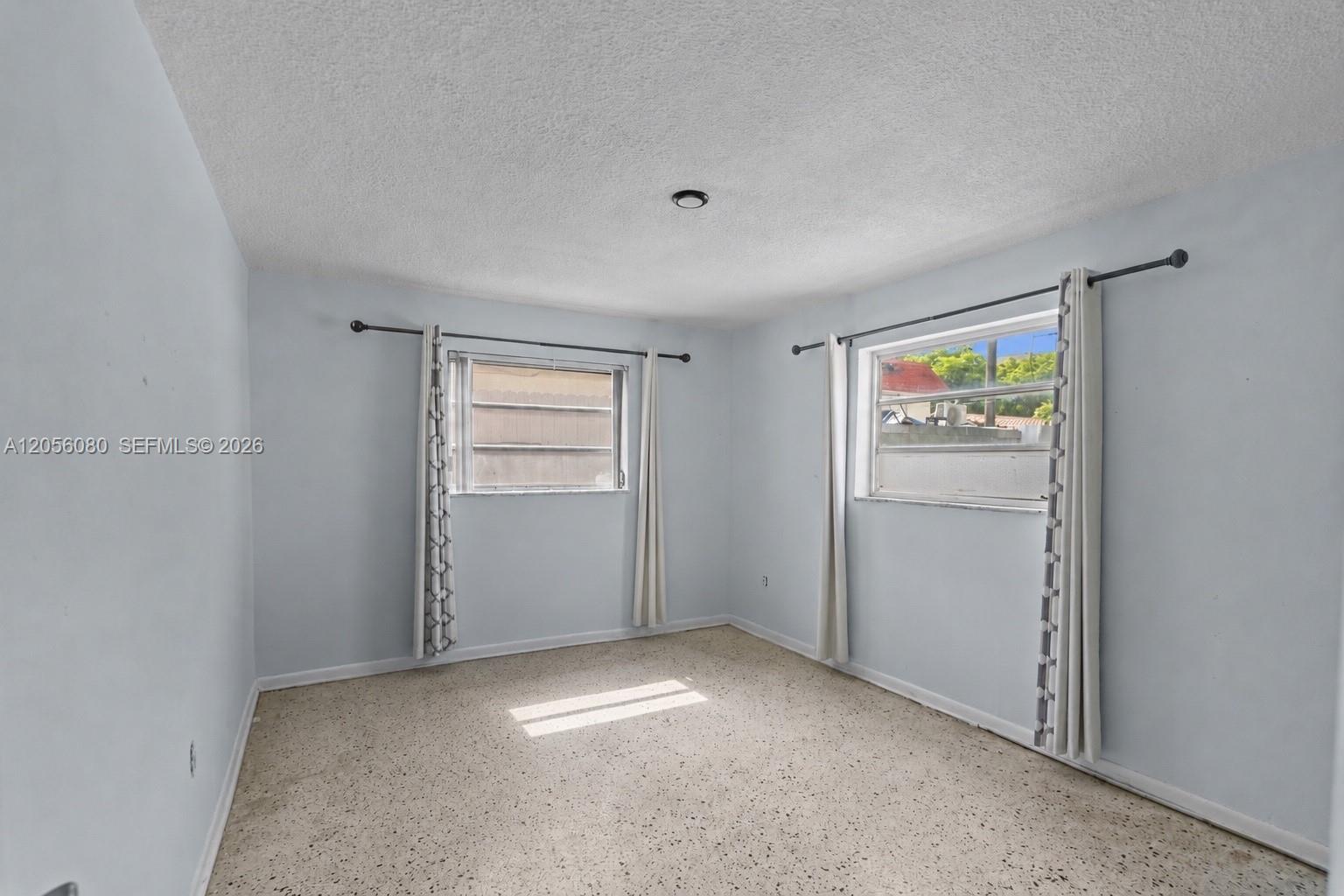 1250 W 26th Place