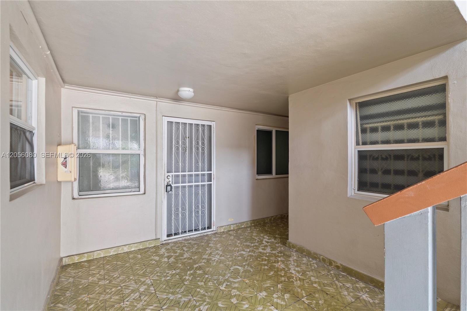1250 W 26th Place