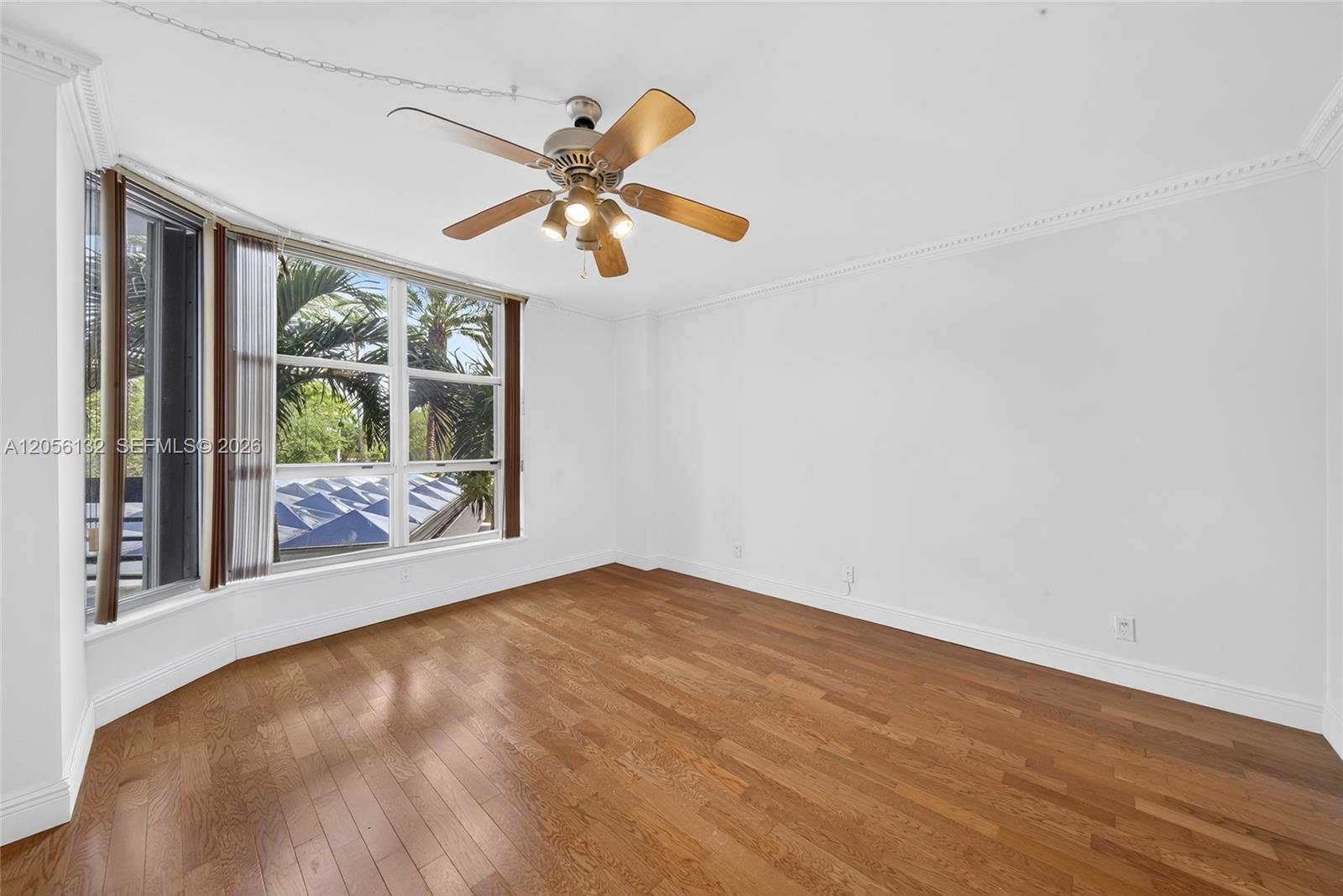 3600 Mystic Pointe Drive
