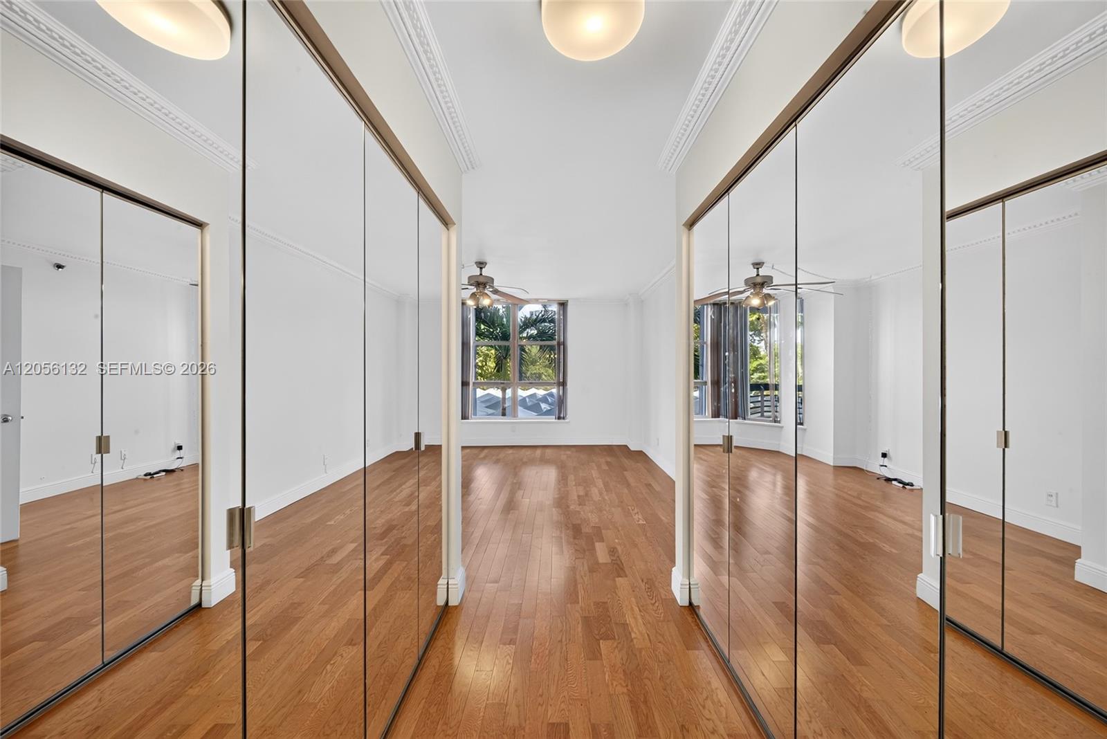 3600 Mystic Pointe Drive
