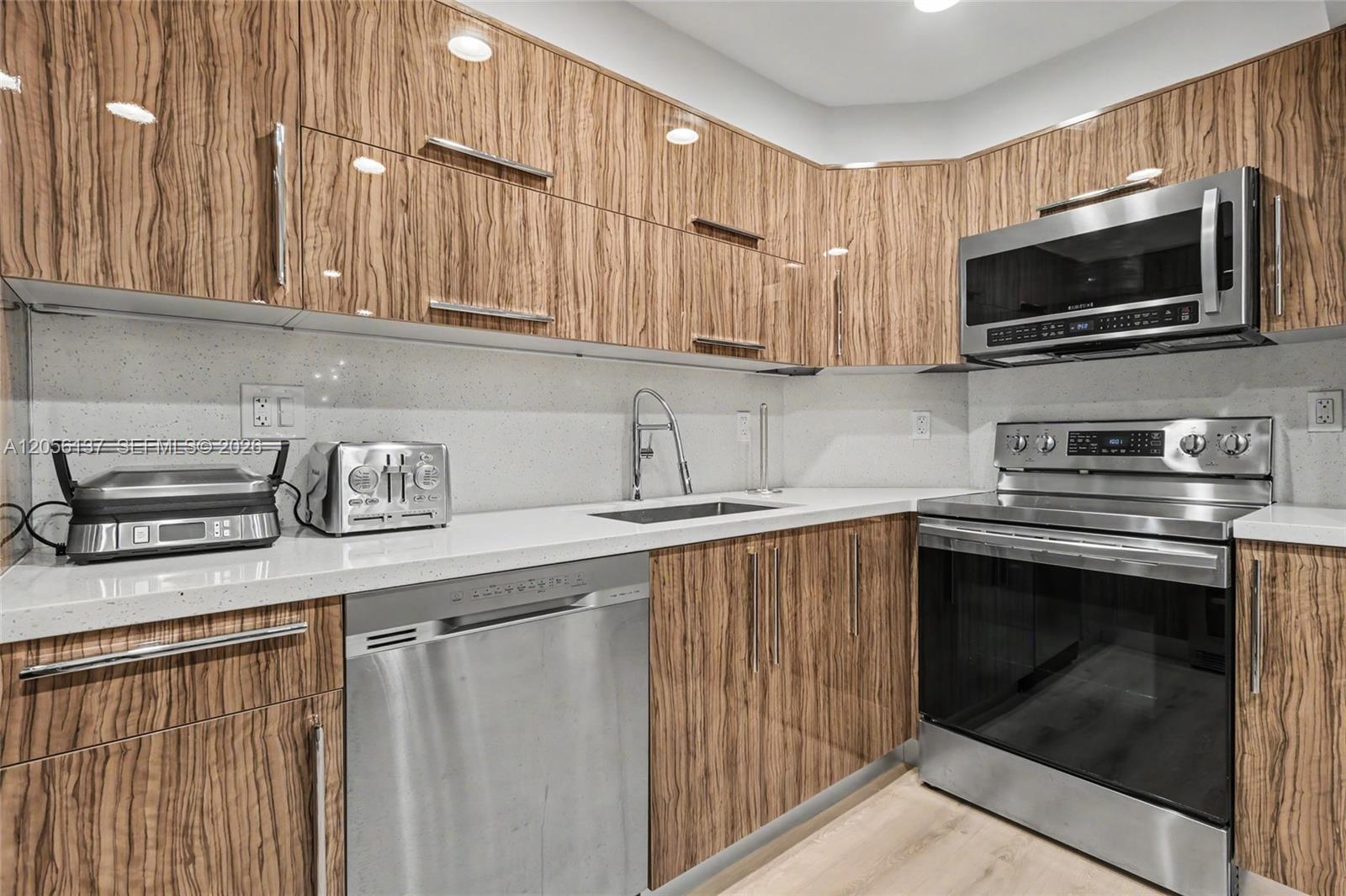 500 Bayview Drive
