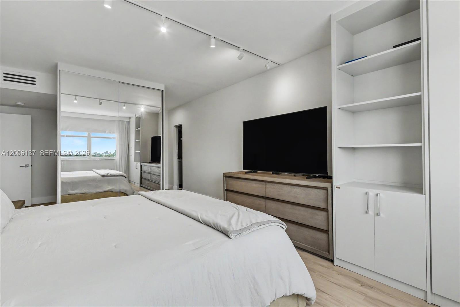 500 Bayview Drive