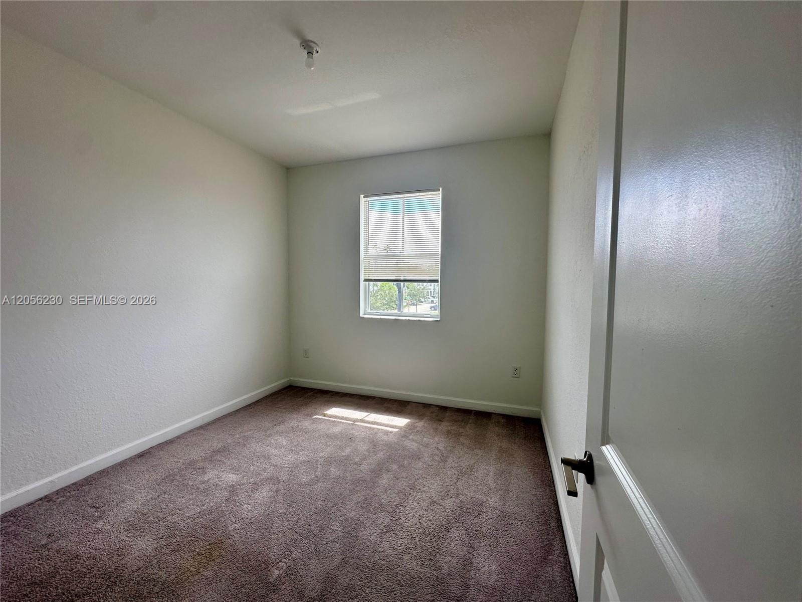 2737 SE 17th Street