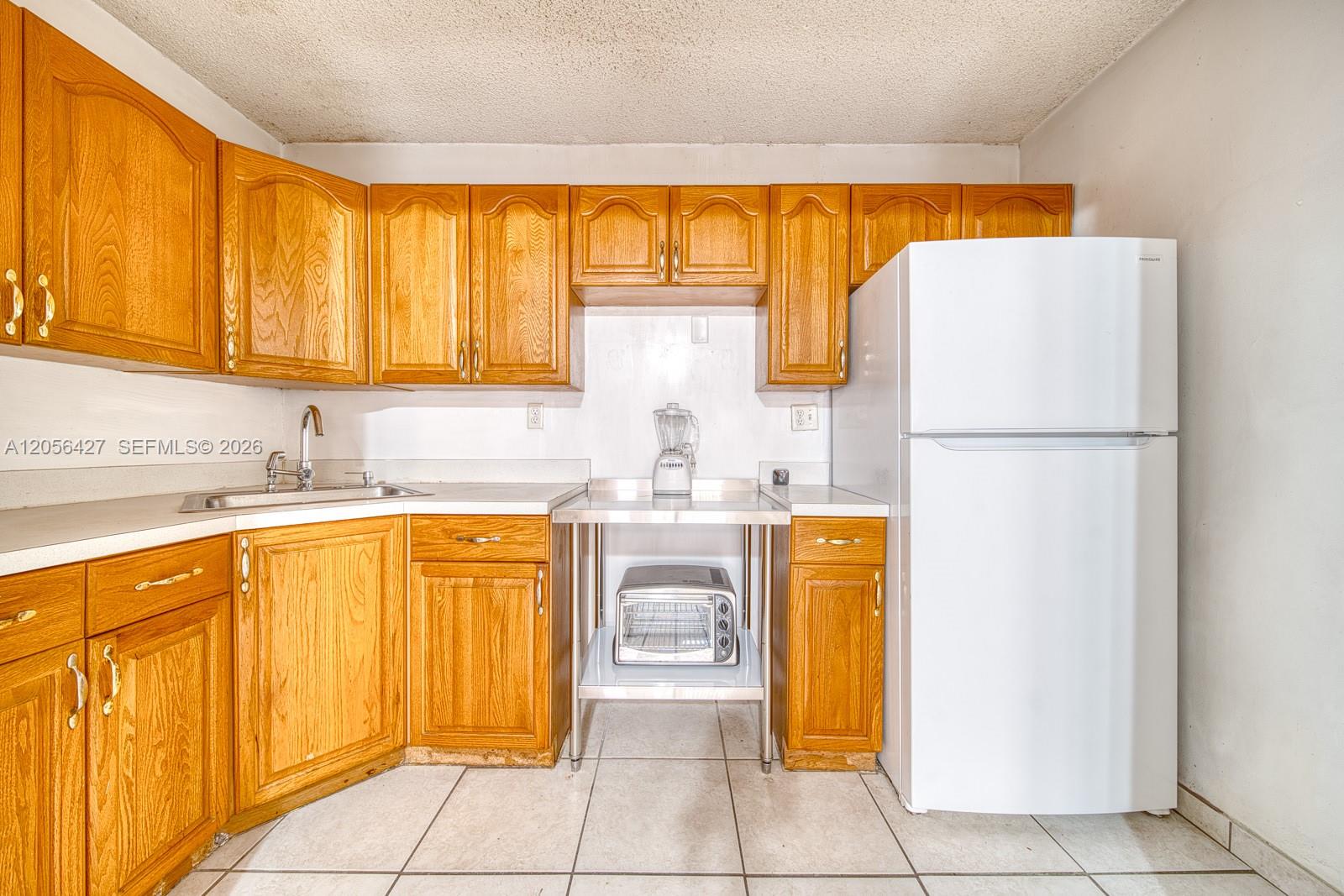 6335 SW 31st Street
