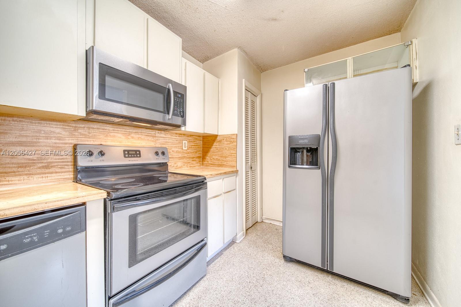 6335 SW 31st Street