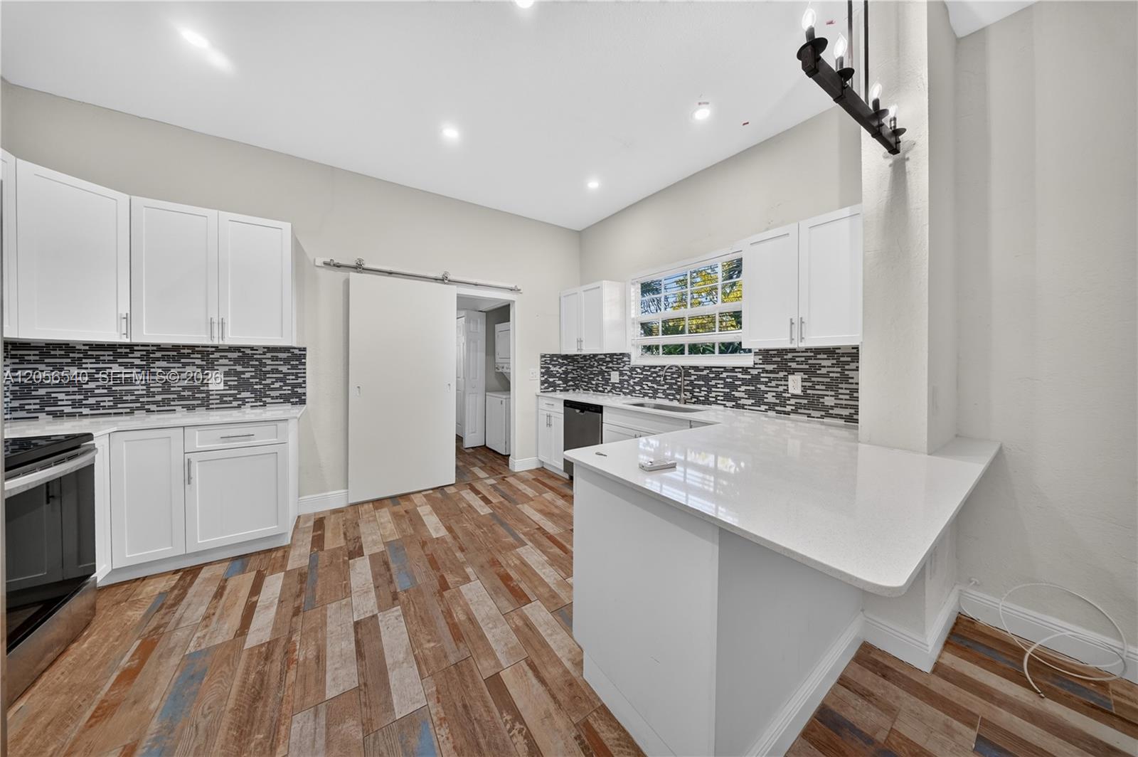 331 NW 1st Avenue gallery image #10