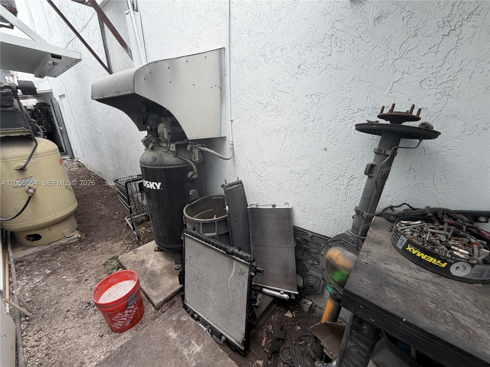 Mechanic Shop NW Mechanic Shop For Sale