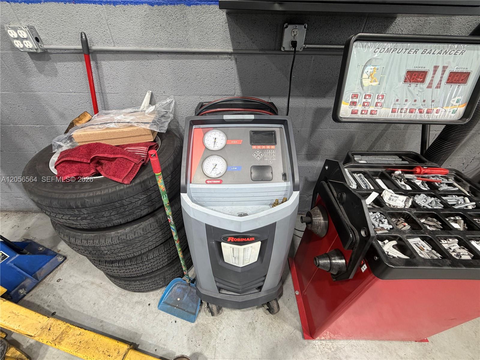 Mechanic Shop NW Mechanic Shop For Sale