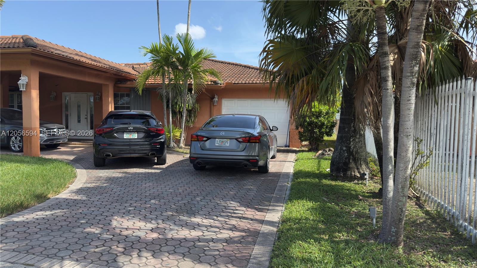 760 W 23rd Street
