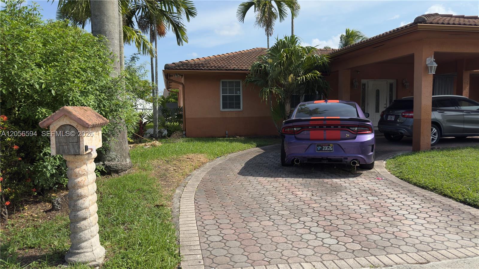 760 W 23rd Street