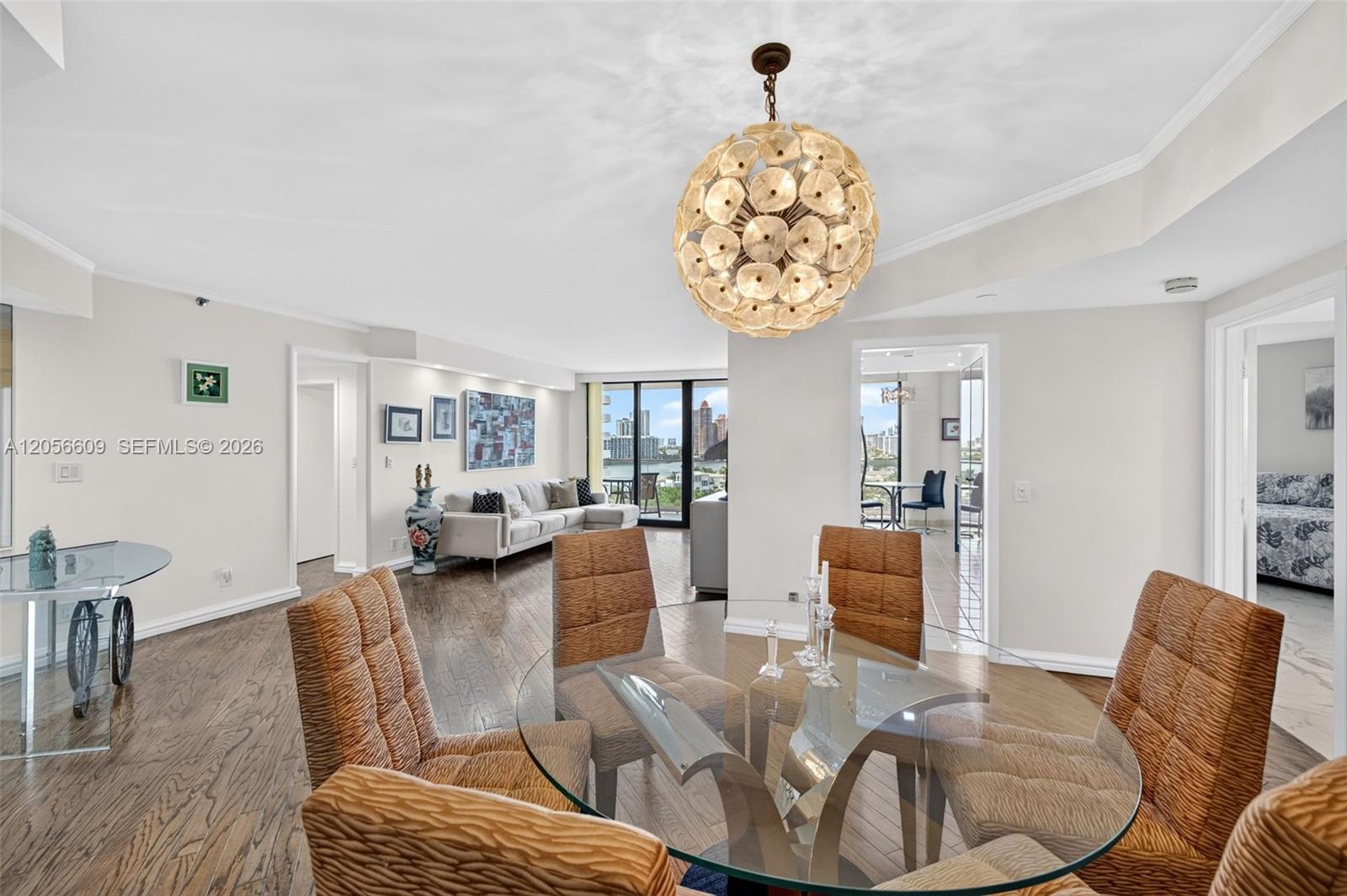 2800 Island Boulevard