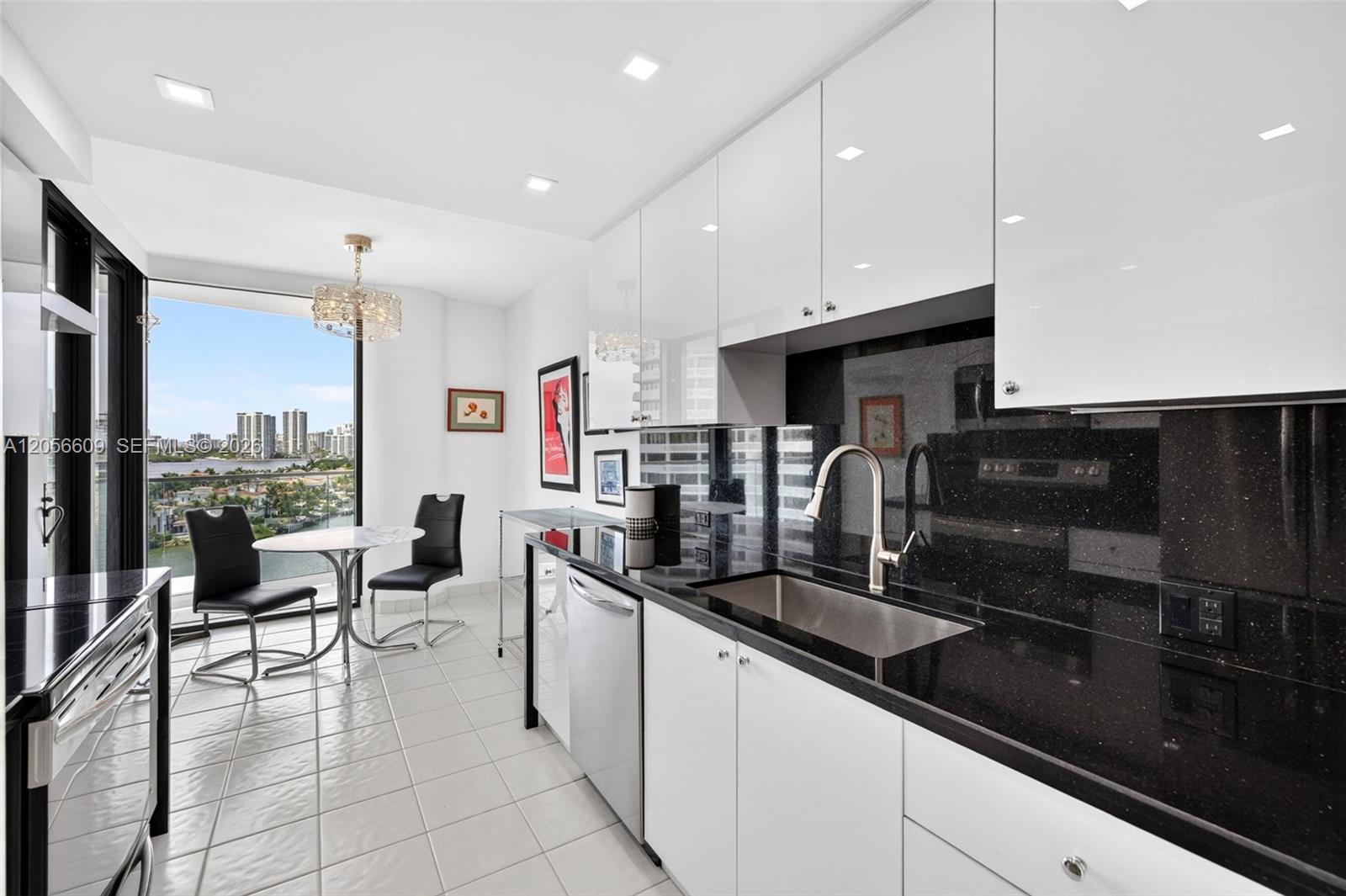 2800 Island Boulevard