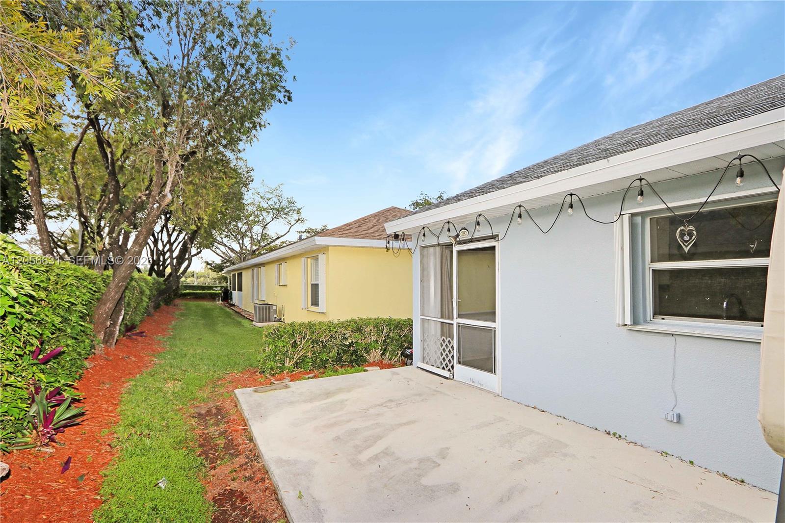 527 SE 21st Drive