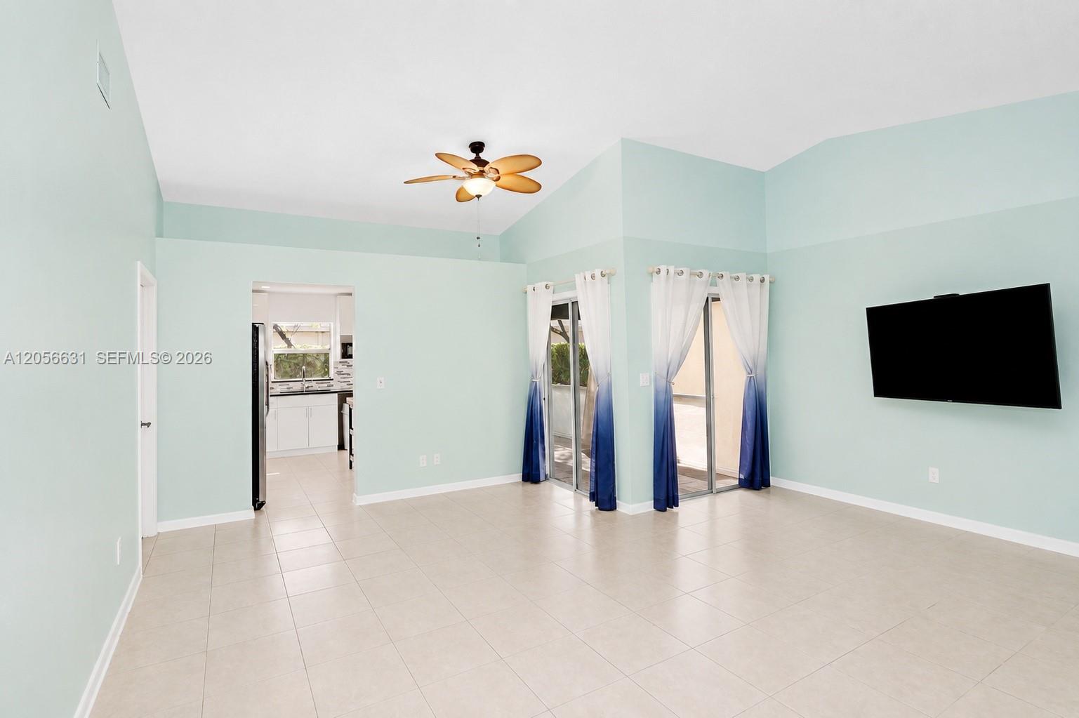 527 SE 21st Drive